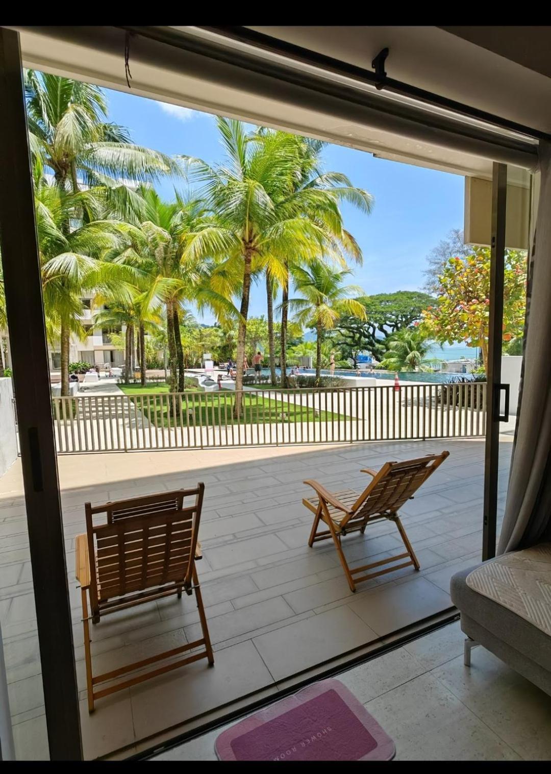 By The Sea Batu Ferringhi Beach Front Apartment Suite מראה חיצוני תמונה